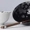 Kép 4/4 - Made in Japan Silver Sakura tálkészlet evőpálcikákkal
