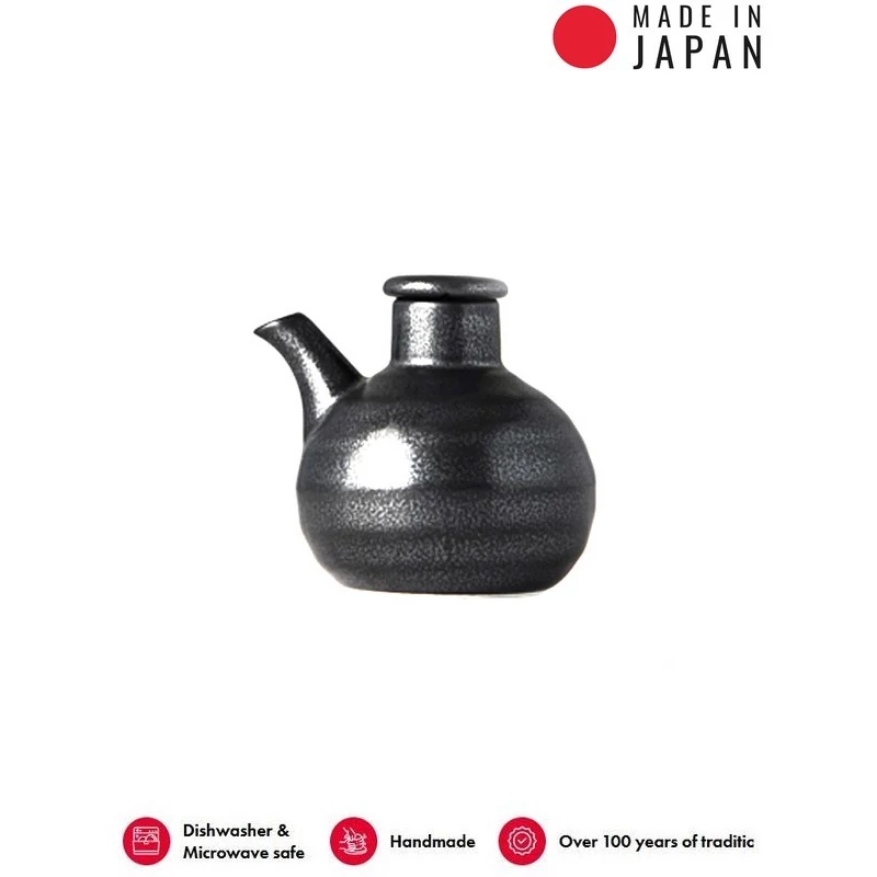 Made in Japan Modern Black szójakiöntő, 150 ml